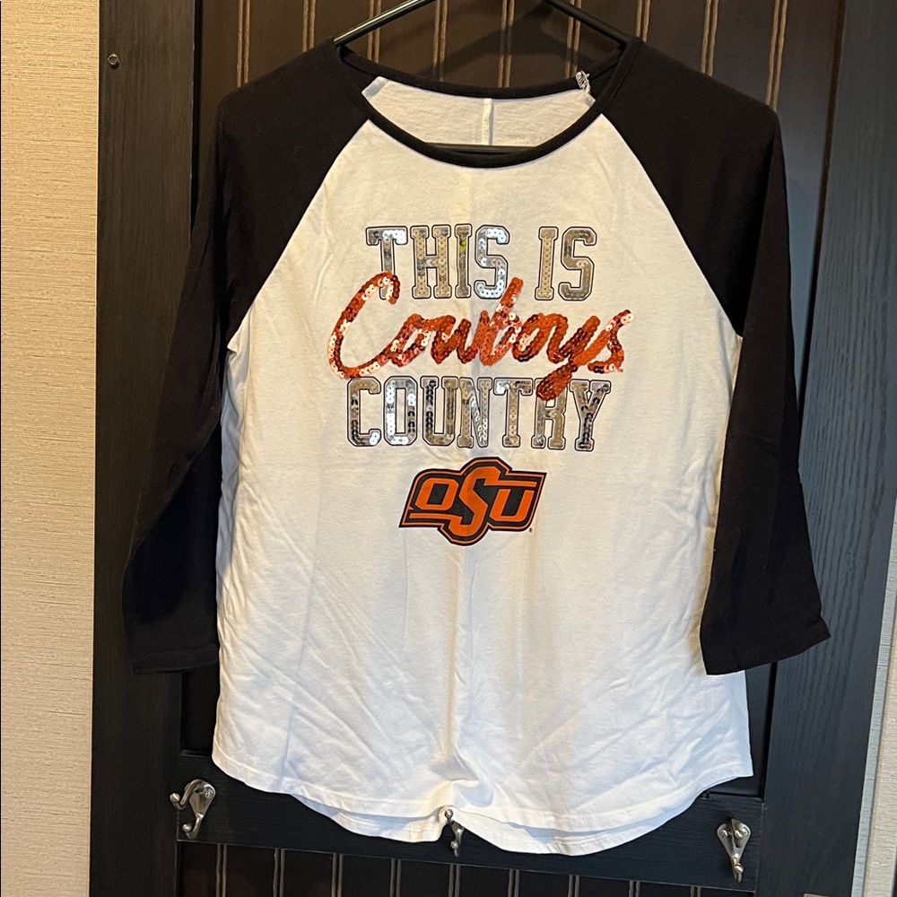 5th & Ocean Black and White Raglan Tee